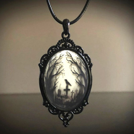 Kaklo papuošalas Gothic Morning Crow Black; 65x38mm Kaklo papuošalas Gothic Morning Crow Black; 65x38mm
