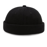 Kepuraitė Leon Mono Black; universalaus dydžio