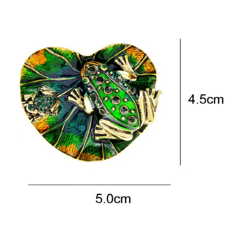 Segė Varlės ant lapo; 5x4.5cm Segė Varlės ant lapo; 5x4.5cm