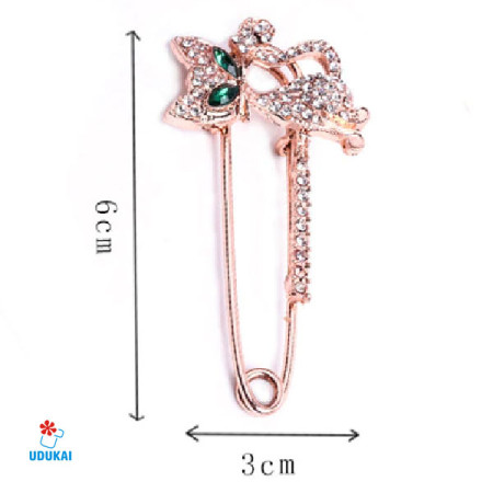 Segė žiogelis Kitty Gold 973; 6x3cm Segė žiogelis Kitty Gold 973; 6x3cm